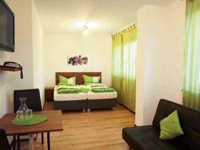 Hotel Olive Inn Aschaffenburg Kültér fotó